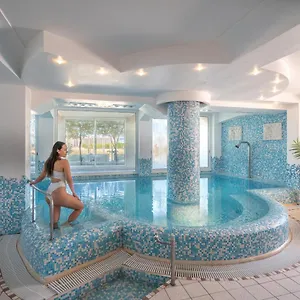 Отель Baia Imperiale, Римини